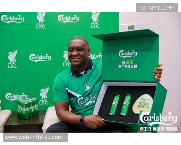 深圳艺品高对决吴川青年利物浦传奇赫斯基亲临广东省超级决赛现场 深圳艺品高对决吴川青年利物浦传奇赫斯基亲临广东省超级决赛现场